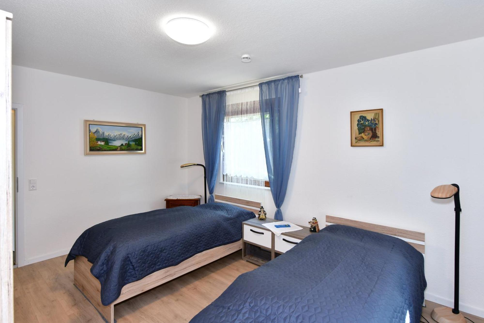 Gaestehaus In Schopfheim, 20 Km Zur Schweiz-Basel, Direkte S-Bahnverbindung Exterior foto