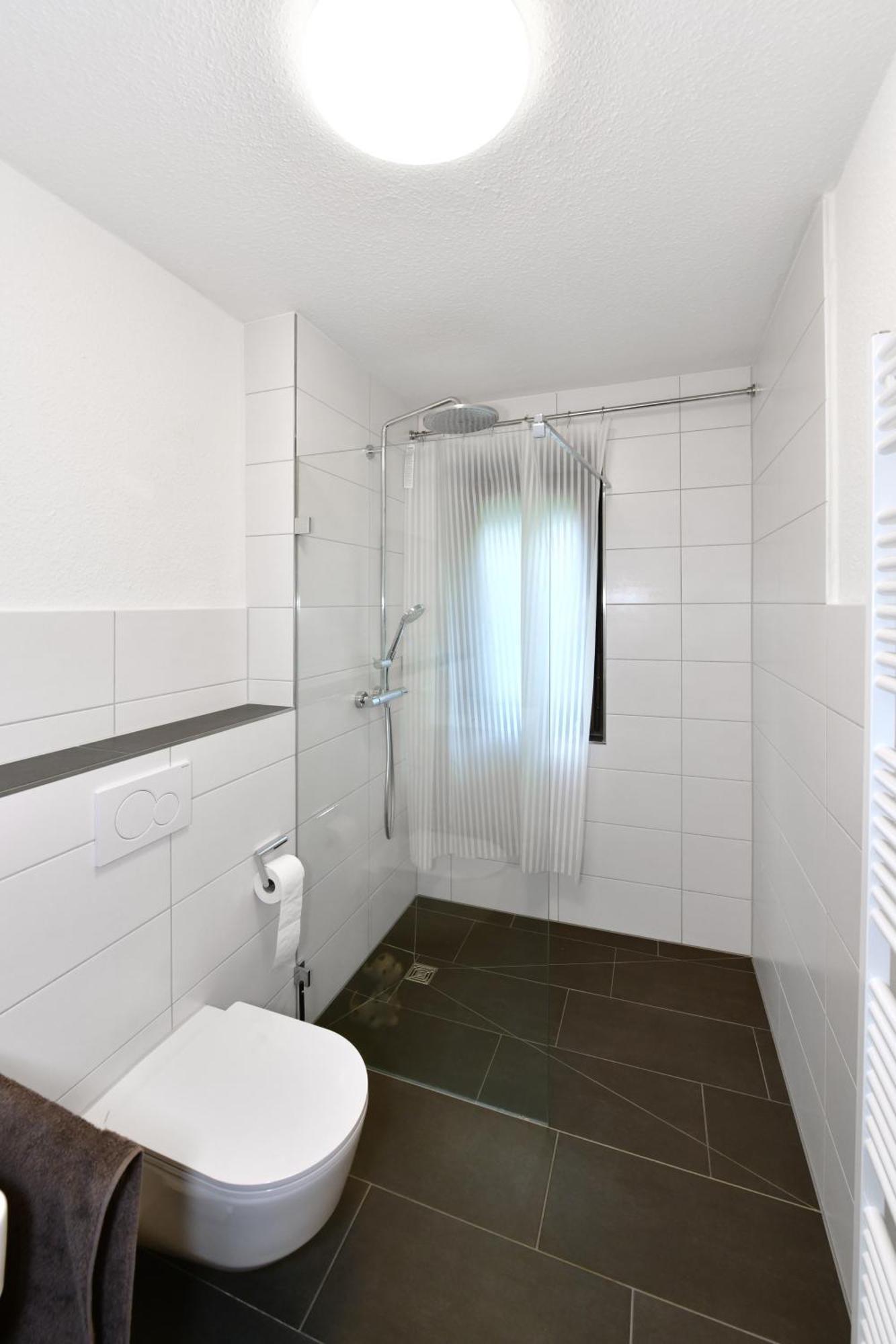 Gaestehaus In Schopfheim, 20 Km Zur Schweiz-Basel, Direkte S-Bahnverbindung Exterior foto